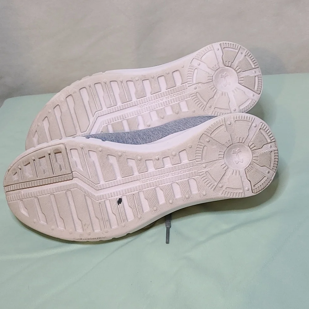 Under Armour Mojo Women's Running Shoes Sz 9